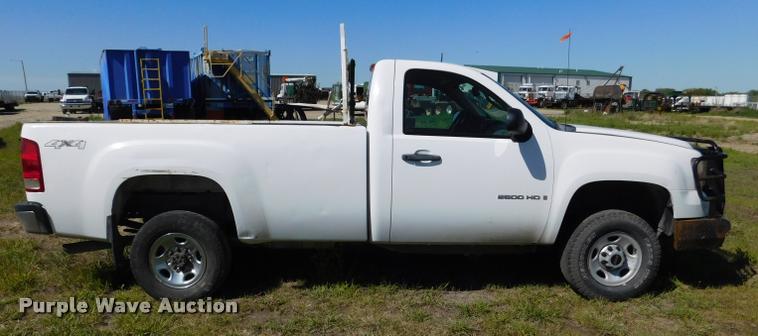 image for item DB9496 2009 GMC Sierra 2500HD pickup truck