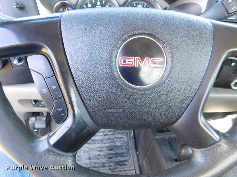 image for item DB9496 2009 GMC Sierra 2500HD pickup truck