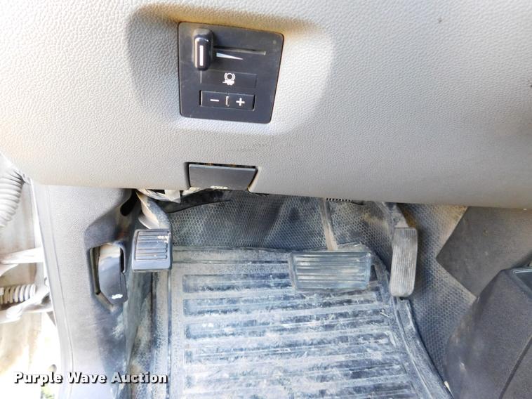 image for item DB9496 2009 GMC Sierra 2500HD pickup truck