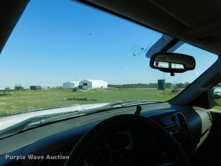 image for item DB9496 2009 GMC Sierra 2500HD pickup truck