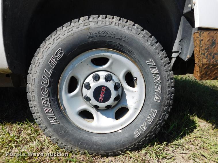 image for item DB9496 2009 GMC Sierra 2500HD pickup truck