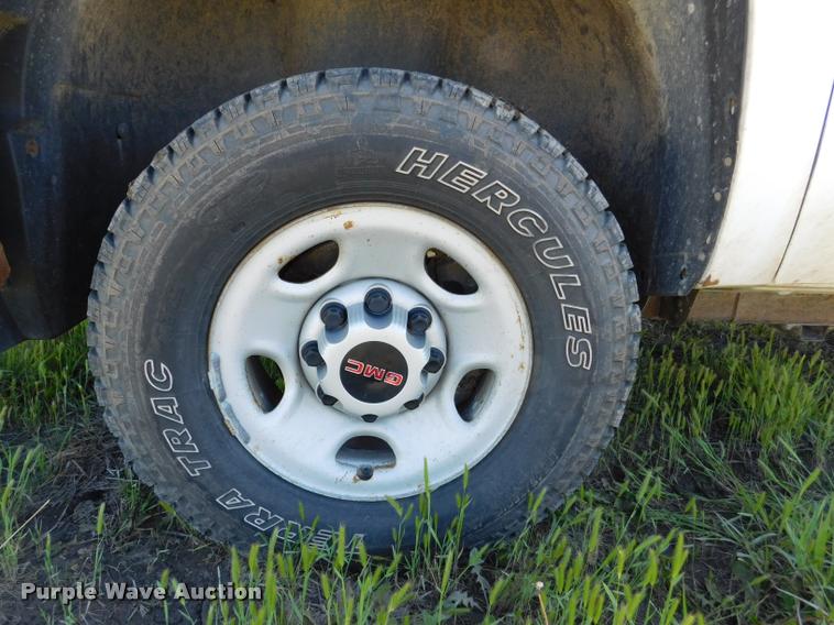 image for item DB9496 2009 GMC Sierra 2500HD pickup truck