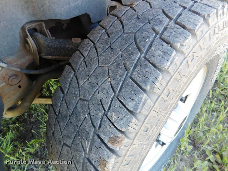 image for item DB9496 2009 GMC Sierra 2500HD pickup truck