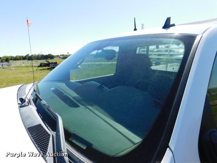 image for item DB9496 2009 GMC Sierra 2500HD pickup truck