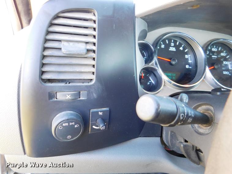 image for item DB9497 2008 Chevrolet Silverado 2500HD pickup truck