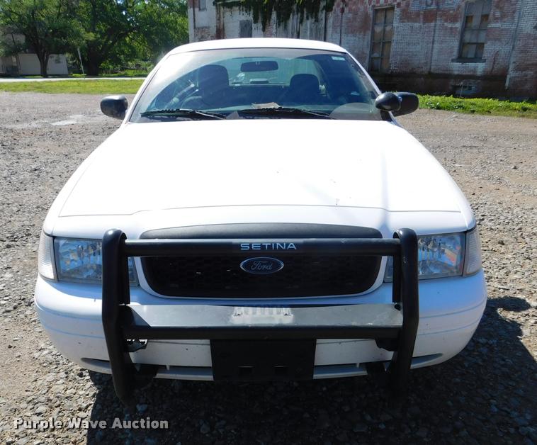 image for item DB9498 2009 Ford Crown Victoria Police Interceptor