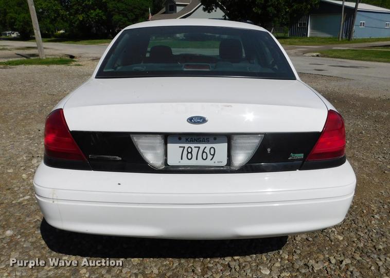 image for item DB9498 2009 Ford Crown Victoria Police Interceptor