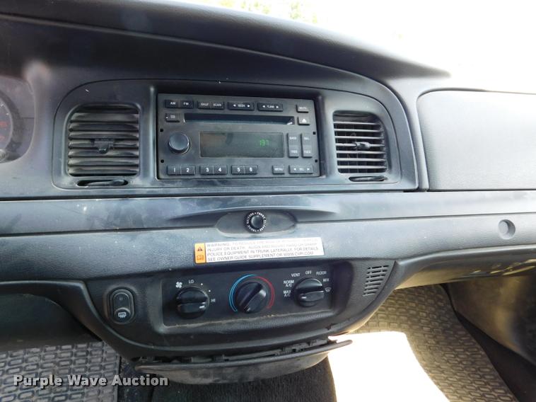 image for item DB9498 2009 Ford Crown Victoria Police Interceptor