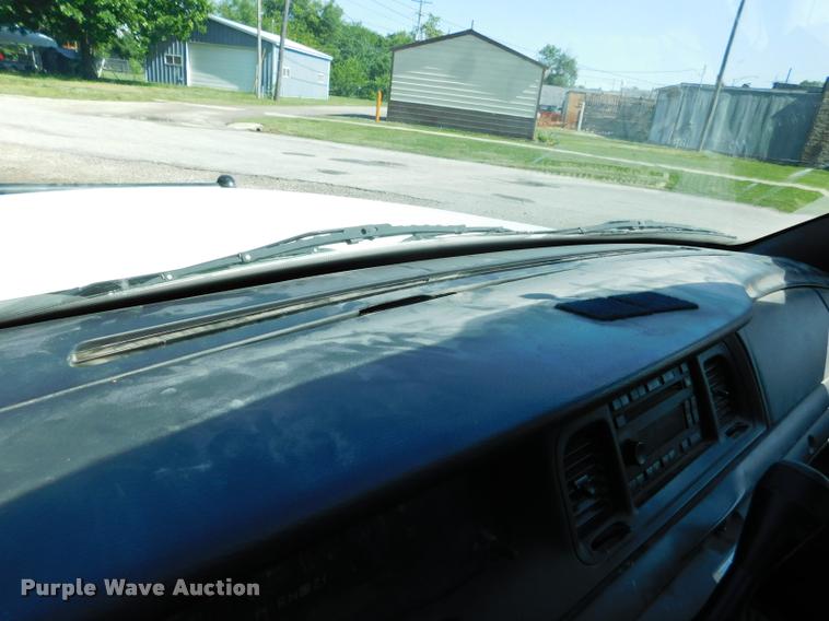 image for item DB9498 2009 Ford Crown Victoria Police Interceptor