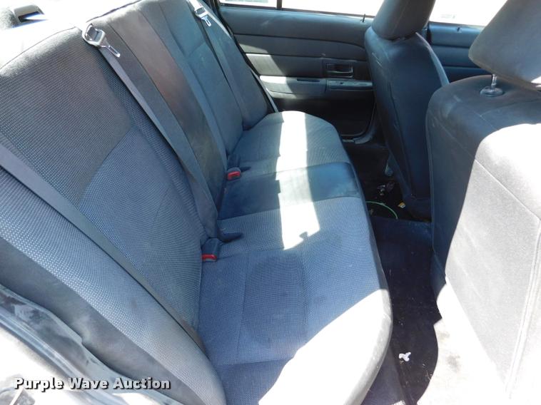 image for item DB9498 2009 Ford Crown Victoria Police Interceptor