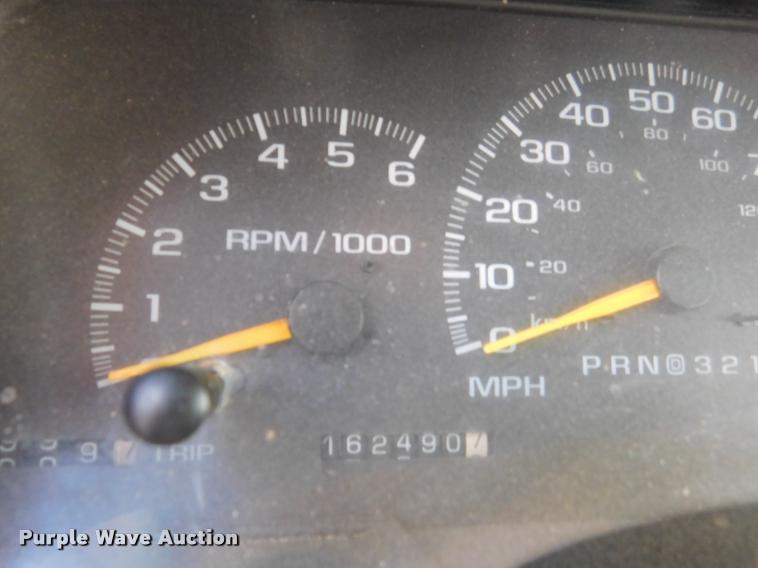 image for item DB9499 1998 GMC Sierra 1500 SL Ext. Cab pickup truck