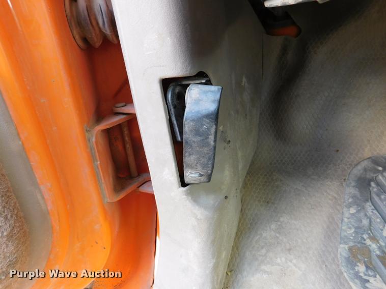 image for item DB9499 1998 GMC Sierra 1500 SL Ext. Cab pickup truck