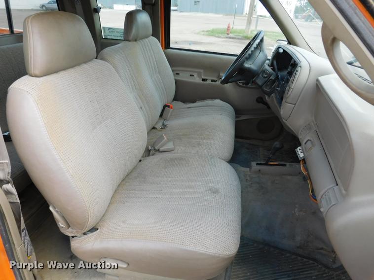 image for item DB9499 1998 GMC Sierra 1500 SL Ext. Cab pickup truck