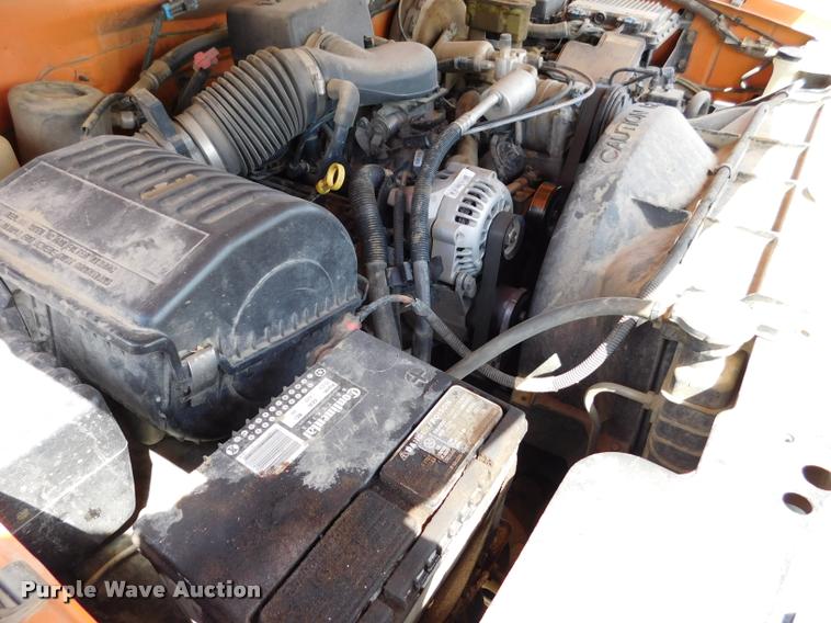 image for item DB9499 1998 GMC Sierra 1500 SL Ext. Cab pickup truck