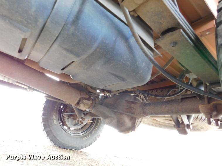 image for item DB9499 1998 GMC Sierra 1500 SL Ext. Cab pickup truck