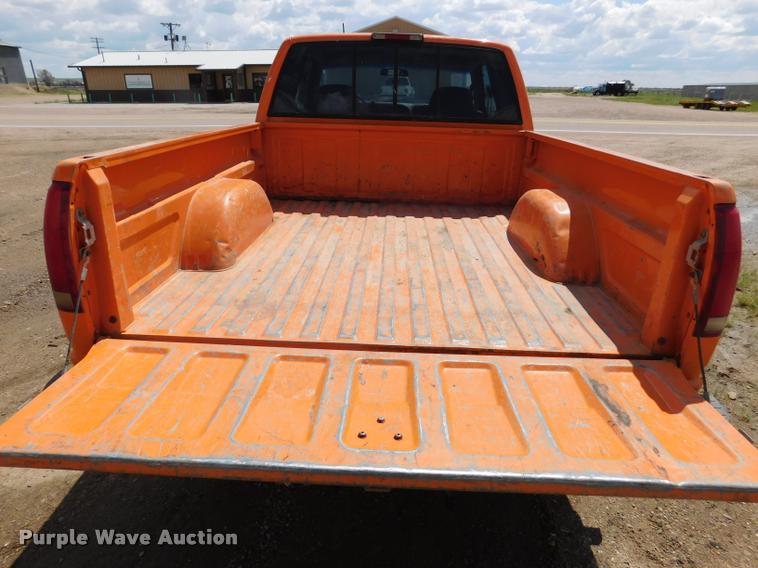 image for item DB9499 1998 GMC Sierra 1500 SL Ext. Cab pickup truck