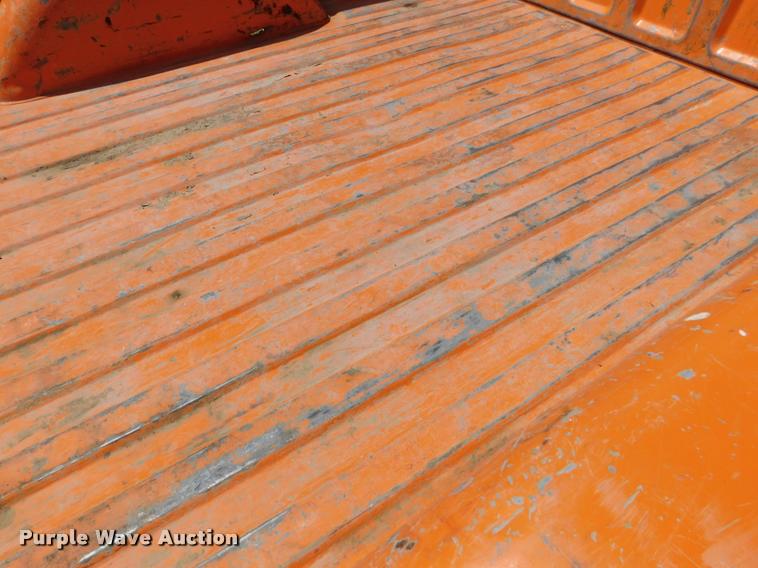 image for item DB9499 1998 GMC Sierra 1500 SL Ext. Cab pickup truck