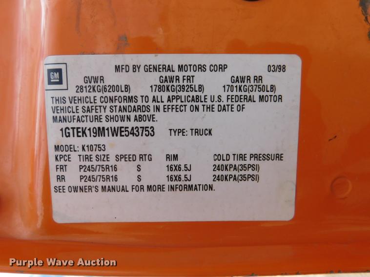 image for item DB9499 1998 GMC Sierra 1500 SL Ext. Cab pickup truck