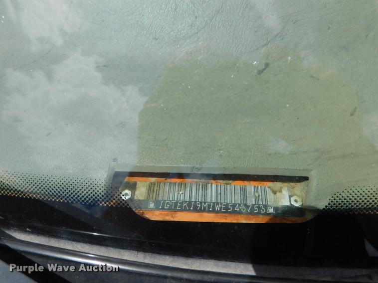 image for item DB9499 1998 GMC Sierra 1500 SL Ext. Cab pickup truck