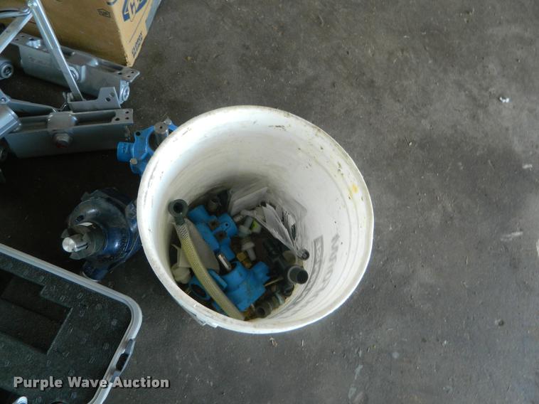 image for item DB9807 Tools