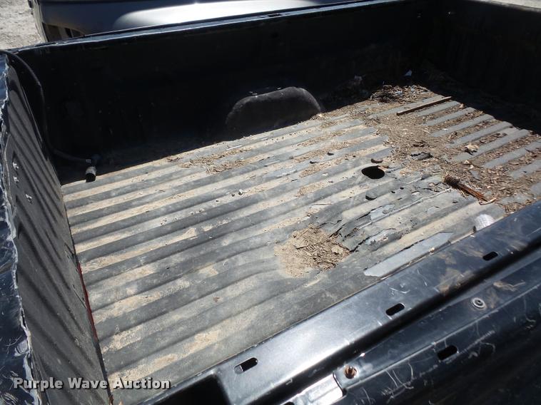 image for item DC9242 (2) Chevrolet Silverado 3500 pickup truck beds