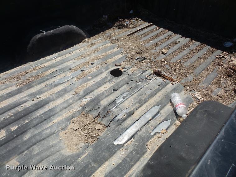 image for item DC9242 (2) Chevrolet Silverado 3500 pickup truck beds