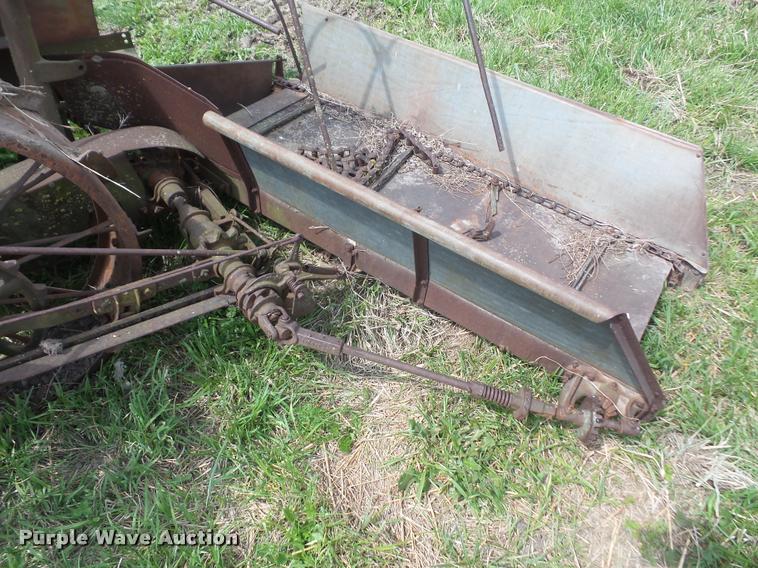 image for item DC9252 Corn binder