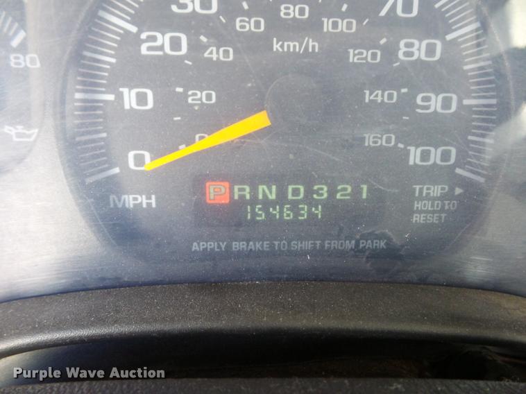 image for item DD9262 2001 Chevrolet Express G3500 shuttle bus