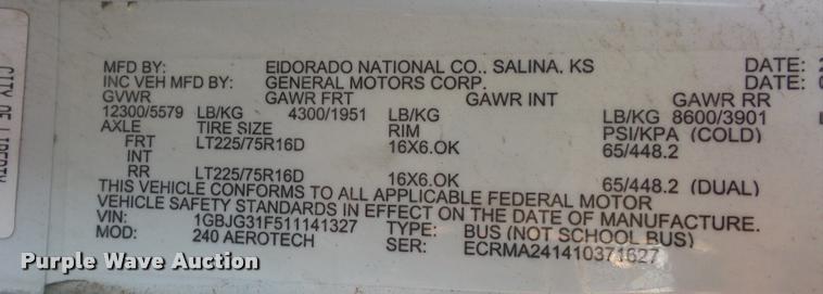 image for item DD9262 2001 Chevrolet Express G3500 shuttle bus