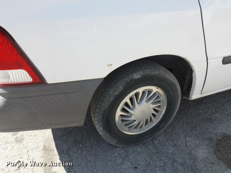 image for item DD9263 1999 Ford Windstar van
