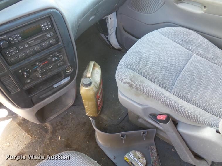 image for item DD9263 1999 Ford Windstar van