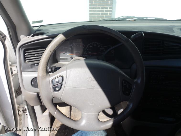 image for item DD9263 1999 Ford Windstar van