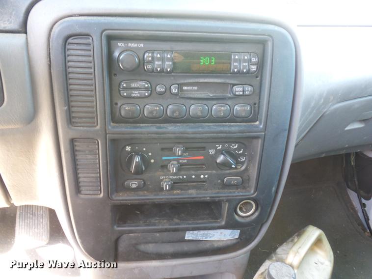 image for item DD9263 1999 Ford Windstar van