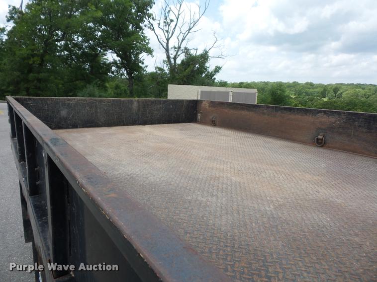 image for item DD9494 2002 Ford F350 Super Duty dump bed pickup truck