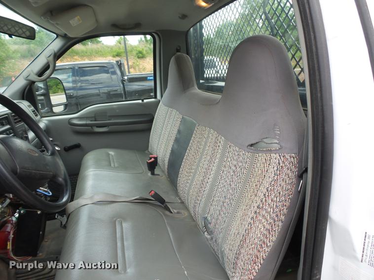 image for item DD9494 2002 Ford F350 Super Duty dump bed pickup truck