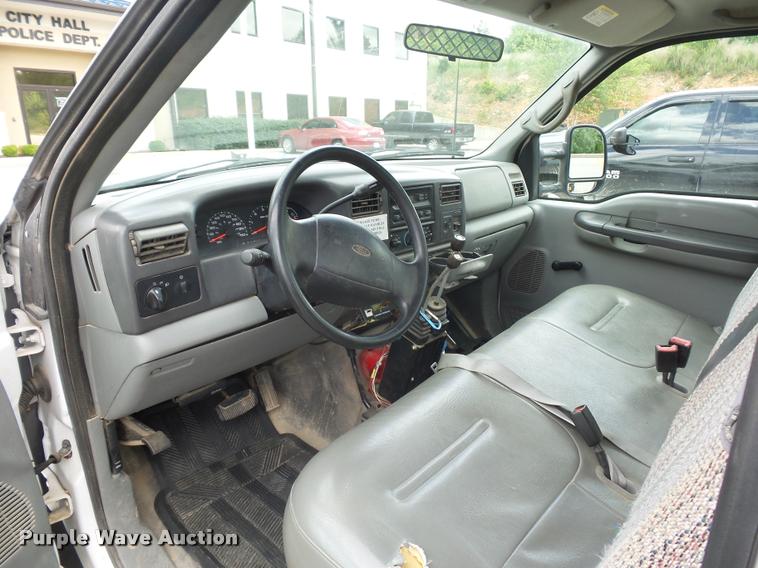 image for item DD9494 2002 Ford F350 Super Duty dump bed pickup truck