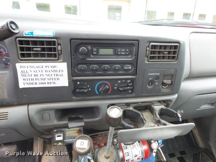 image for item DD9494 2002 Ford F350 Super Duty dump bed pickup truck