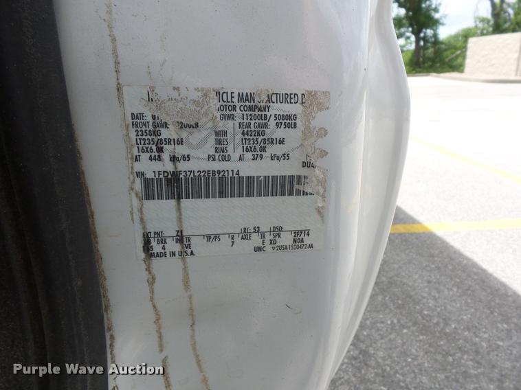 image for item DD9494 2002 Ford F350 Super Duty dump bed pickup truck