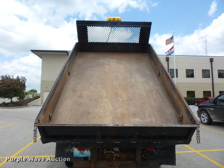 image for item DD9494 2002 Ford F350 Super Duty dump bed pickup truck