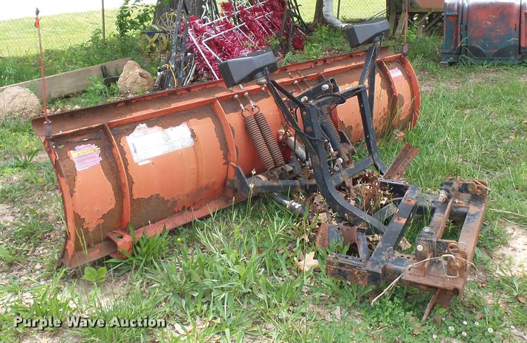 image for item DD9495 Western snow plow
