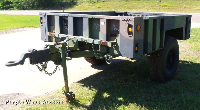 image for item DE9617 2013 U.S. Military M-1102 utility trailer