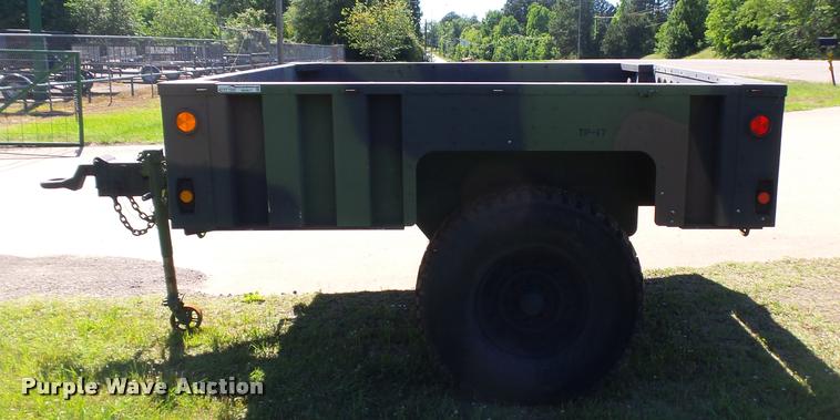 image for item DE9617 2013 U.S. Military M-1102 utility trailer