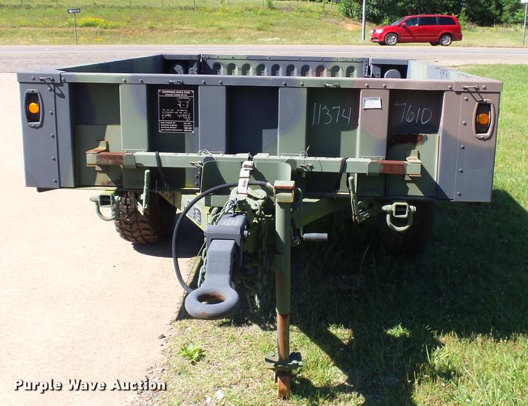 image for item DE9617 2013 U.S. Military M-1102 utility trailer