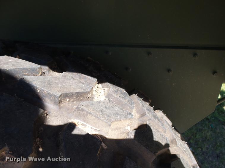 image for item DE9617 2013 U.S. Military M-1102 utility trailer