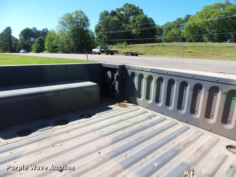 image for item DE9617 2013 U.S. Military M-1102 utility trailer