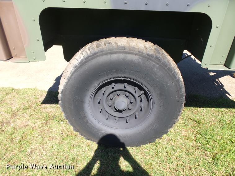 image for item DE9618 2013 U.S. Military M-1102 utility trailer