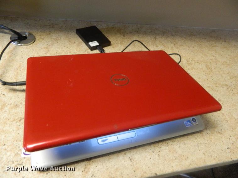 image for item DE9753 Dell Inspiron 1750 laptop