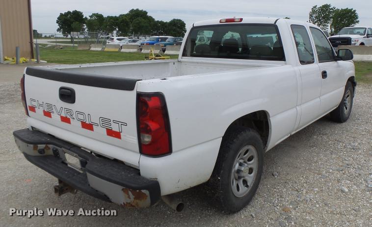 image for item DF9261 2006 Chevrolet Silverado 1500 Ext. Cab pickup truck