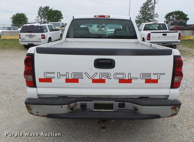 image for item DF9261 2006 Chevrolet Silverado 1500 Ext. Cab pickup truck