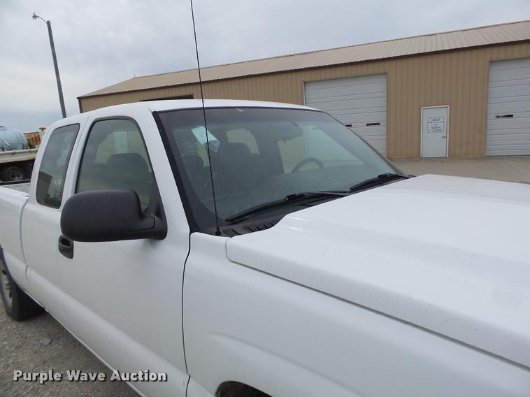 image for item DF9261 2006 Chevrolet Silverado 1500 Ext. Cab pickup truck